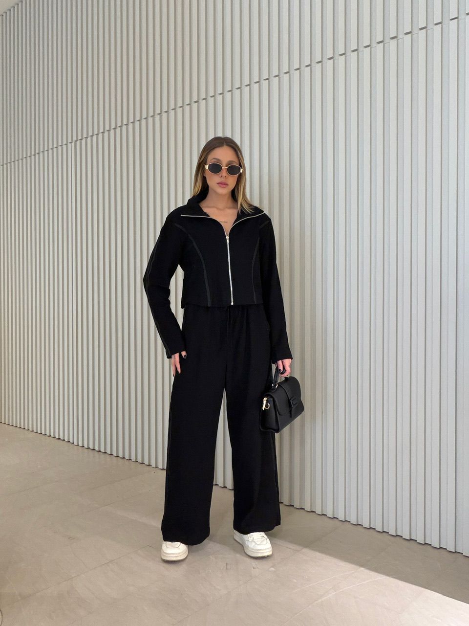 CONJUNTO VERONICA LISTRAS PRETO - 0074840032 - CAROLLA FERRARO