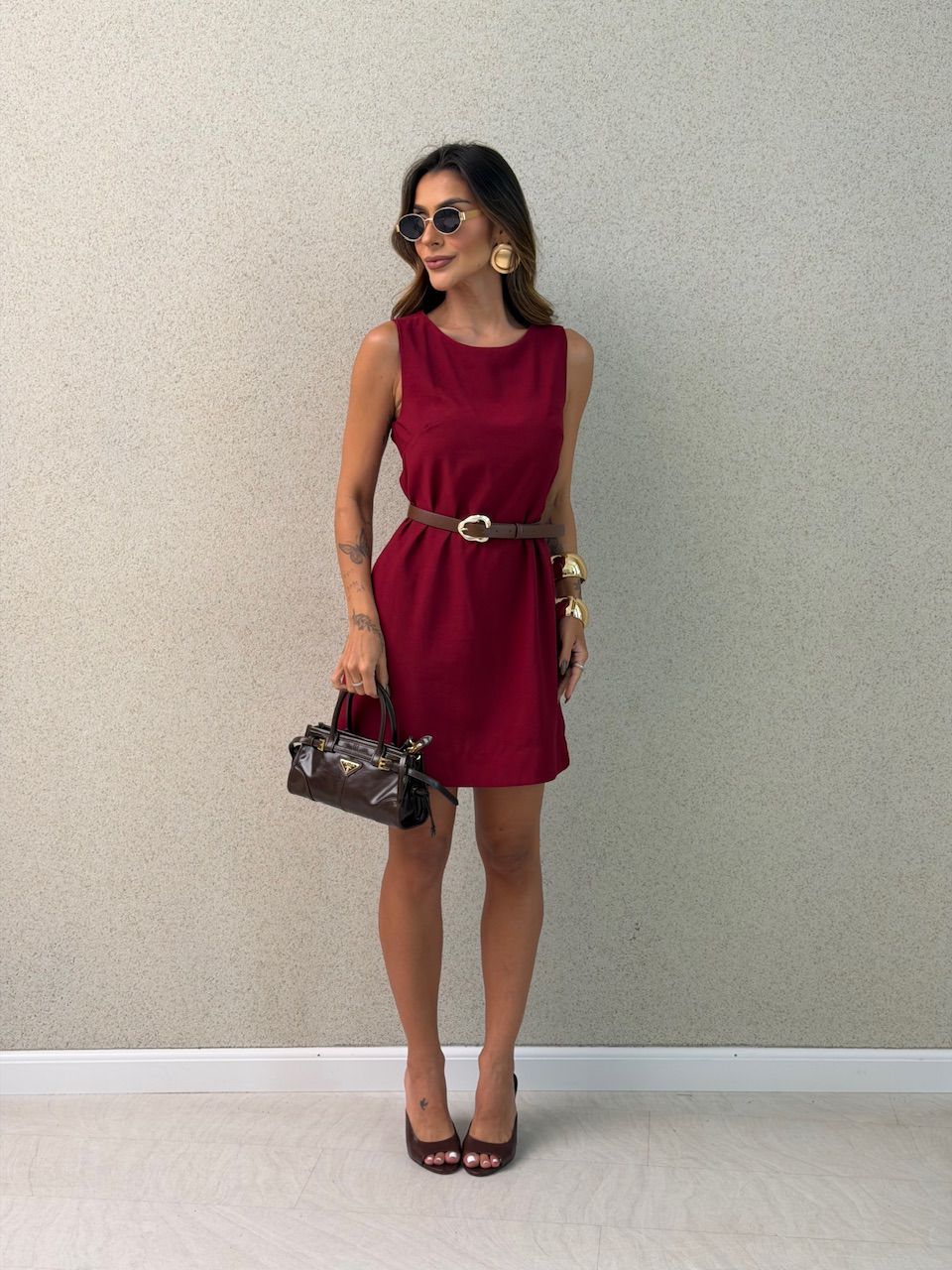 VESTIDO MAIARA CURTO VINHO