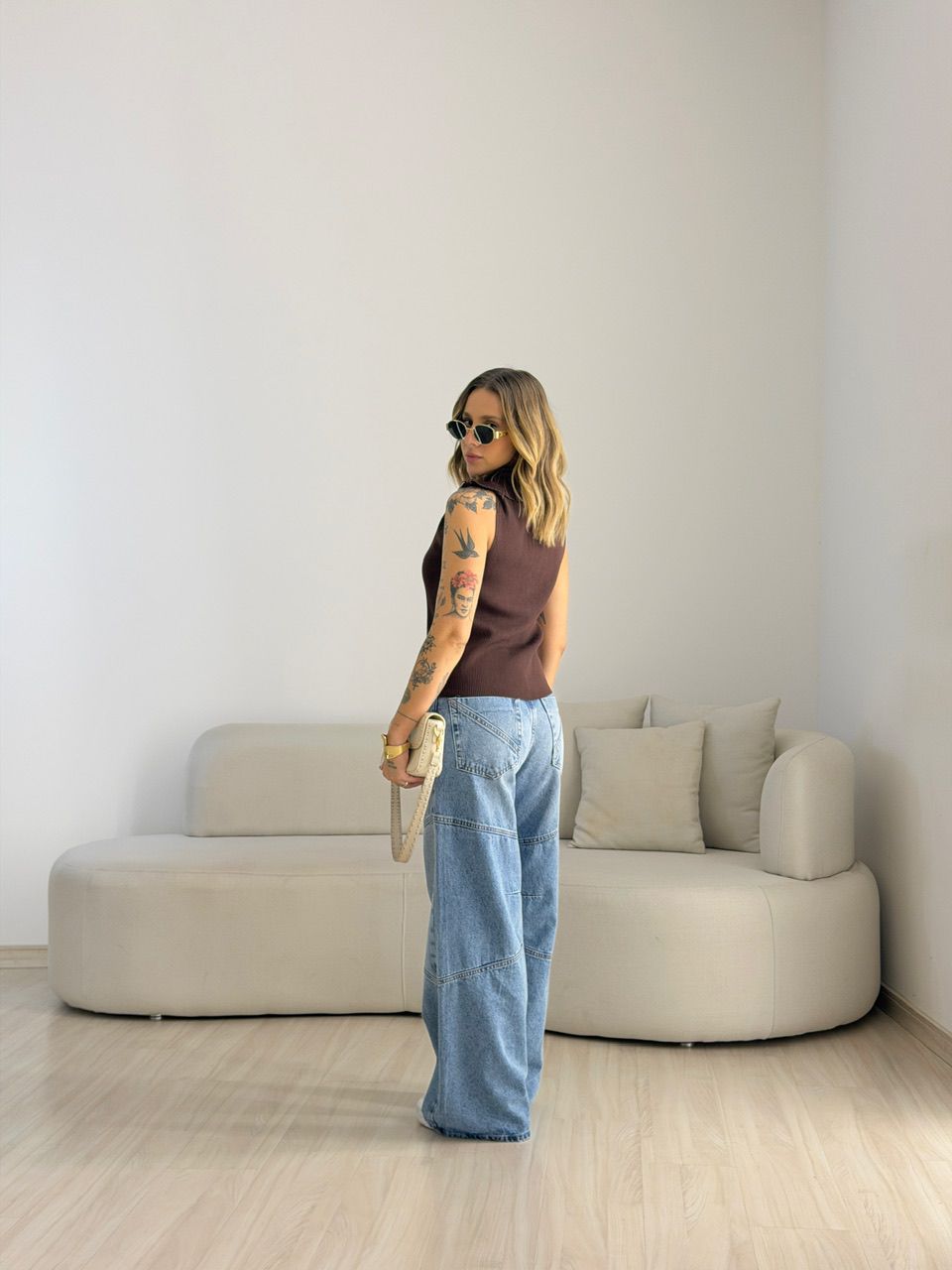 BLUSA BIA ZÍPER CAFÉ