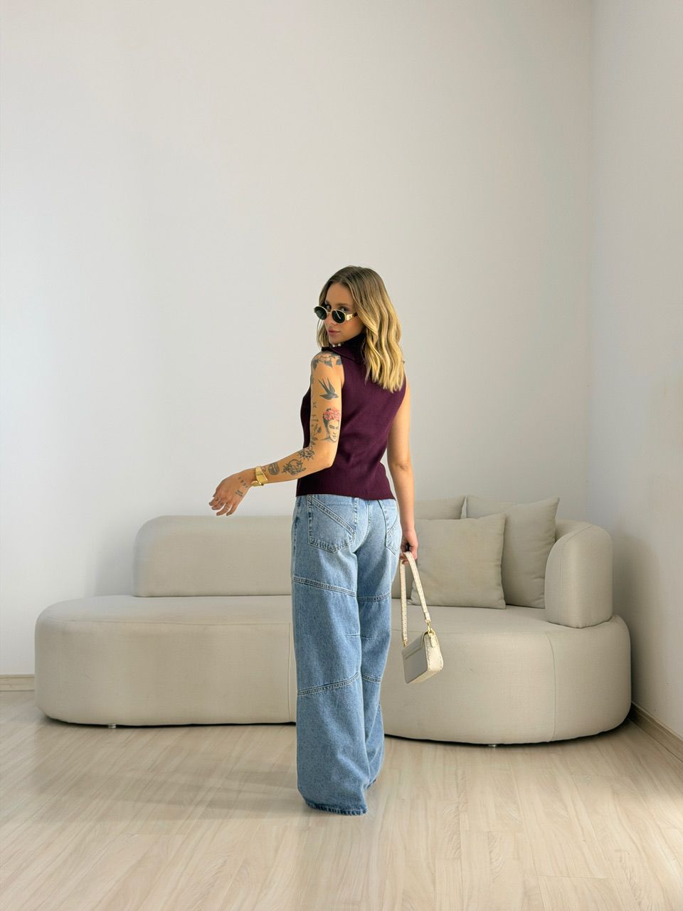 BLUSA BIA ZÍPER UVA