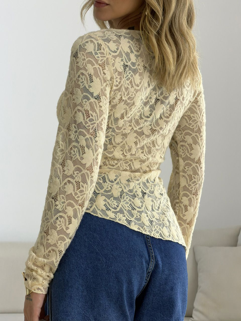 BLUSA JOANA RENDA AREIA