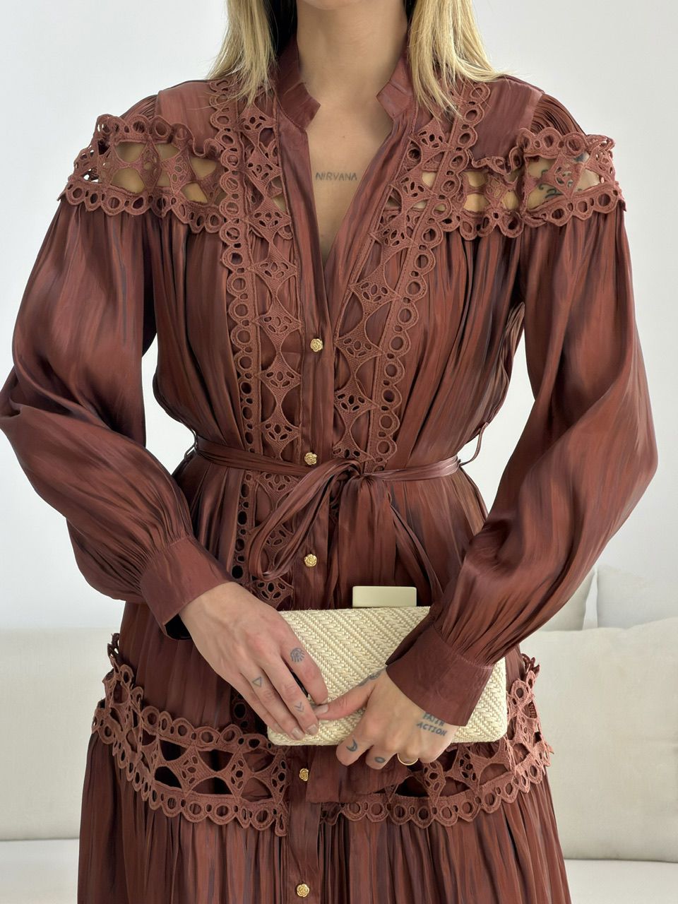 VESTIDO ANNE MANGA LONGA TERRA COTA 