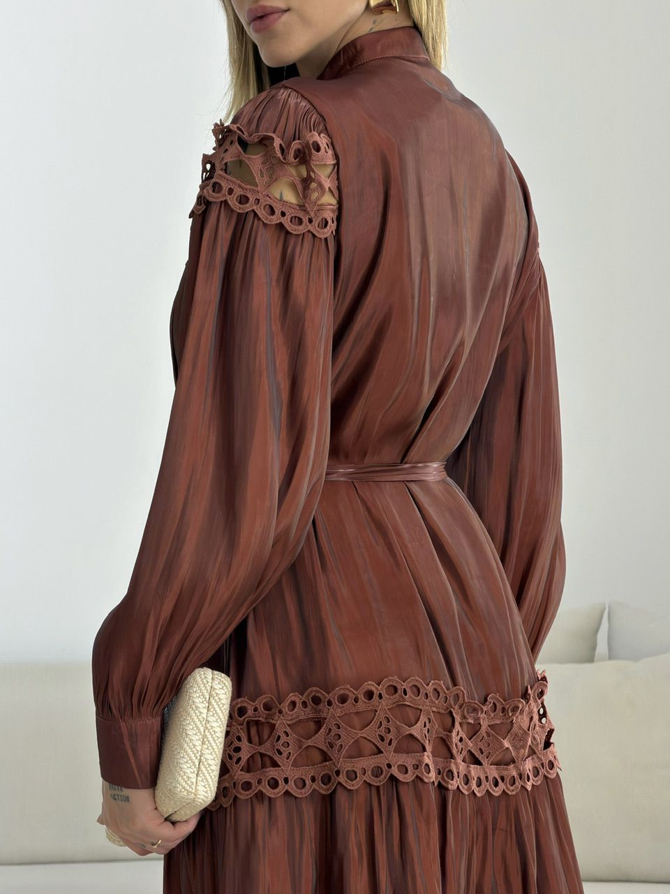 VESTIDO ANNE MANGA LONGA TERRA COTA 