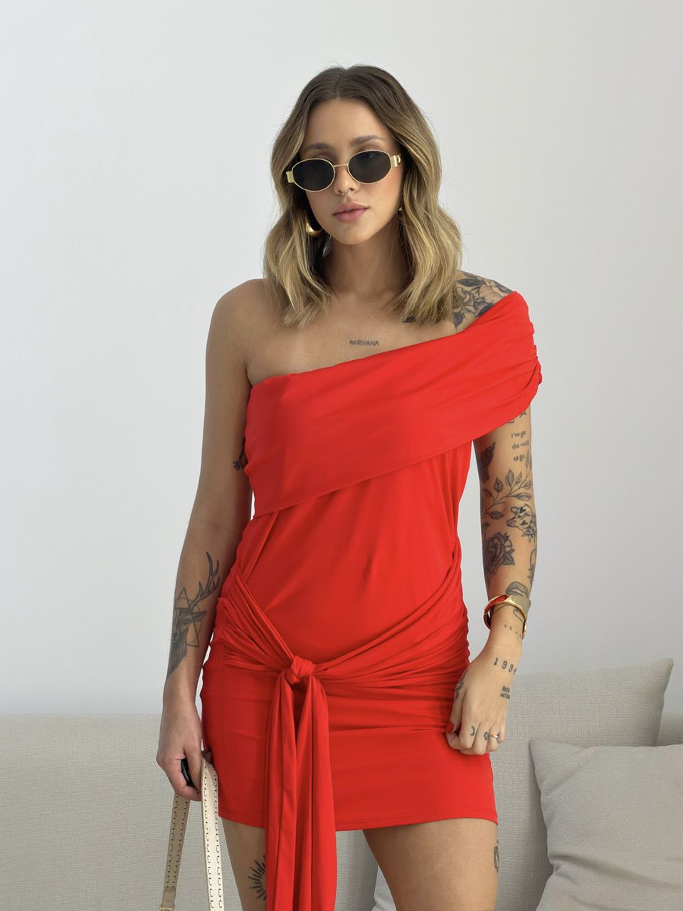 VESTIDO FLORA FAIXA VERMELHO