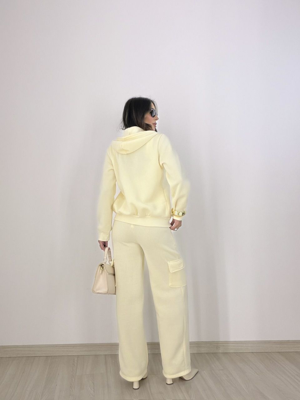 CONJUNTO ELEONORA MOLETOM YELLOW BUTTER