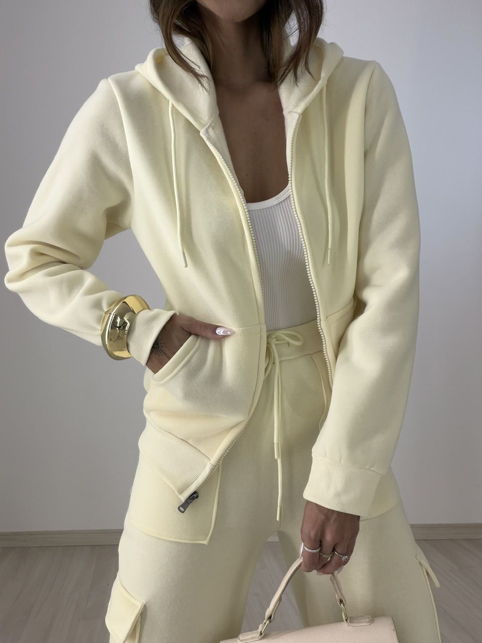 CONJUNTO ELEONORA MOLETOM YELLOW BUTTER