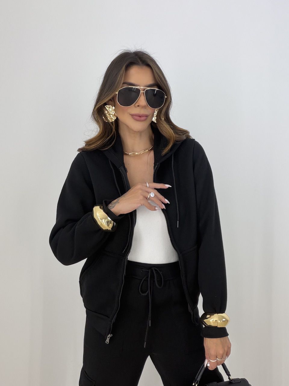 CONJUNTO ELEONORA MOLETOM PRETO