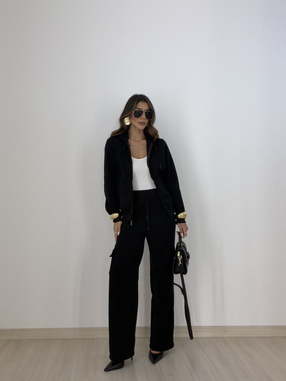 CONJUNTO ELEONORA MOLETOM PRETO