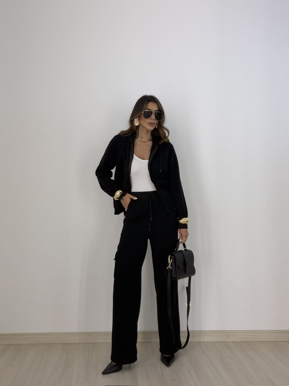 CONJUNTO ELEONORA MOLETOM PRETO - 0078780032 - CAROLLA FERRARO