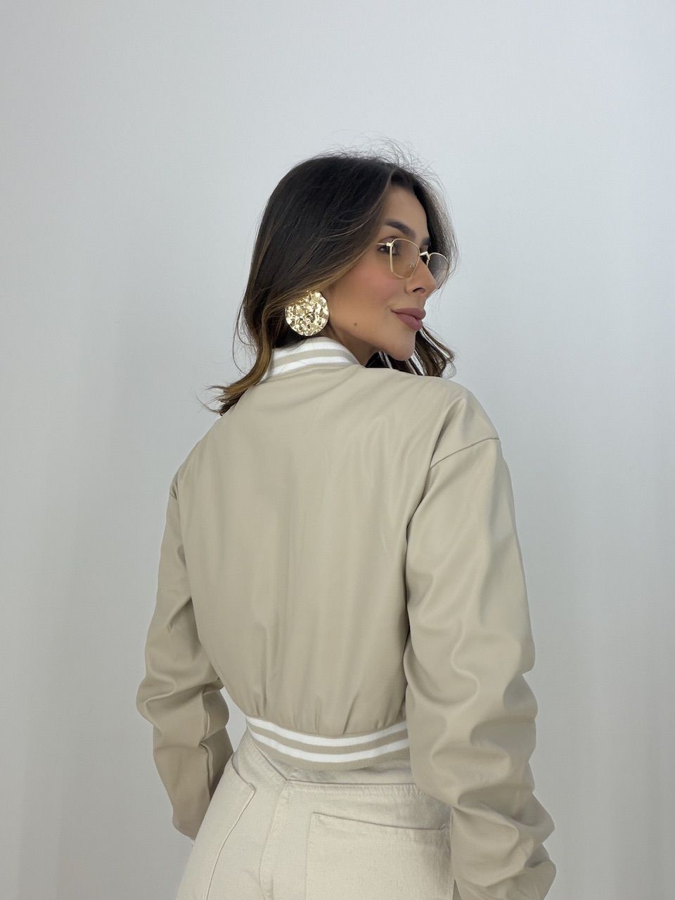JAQUETA LUDMILA BOTÕES AREIA
