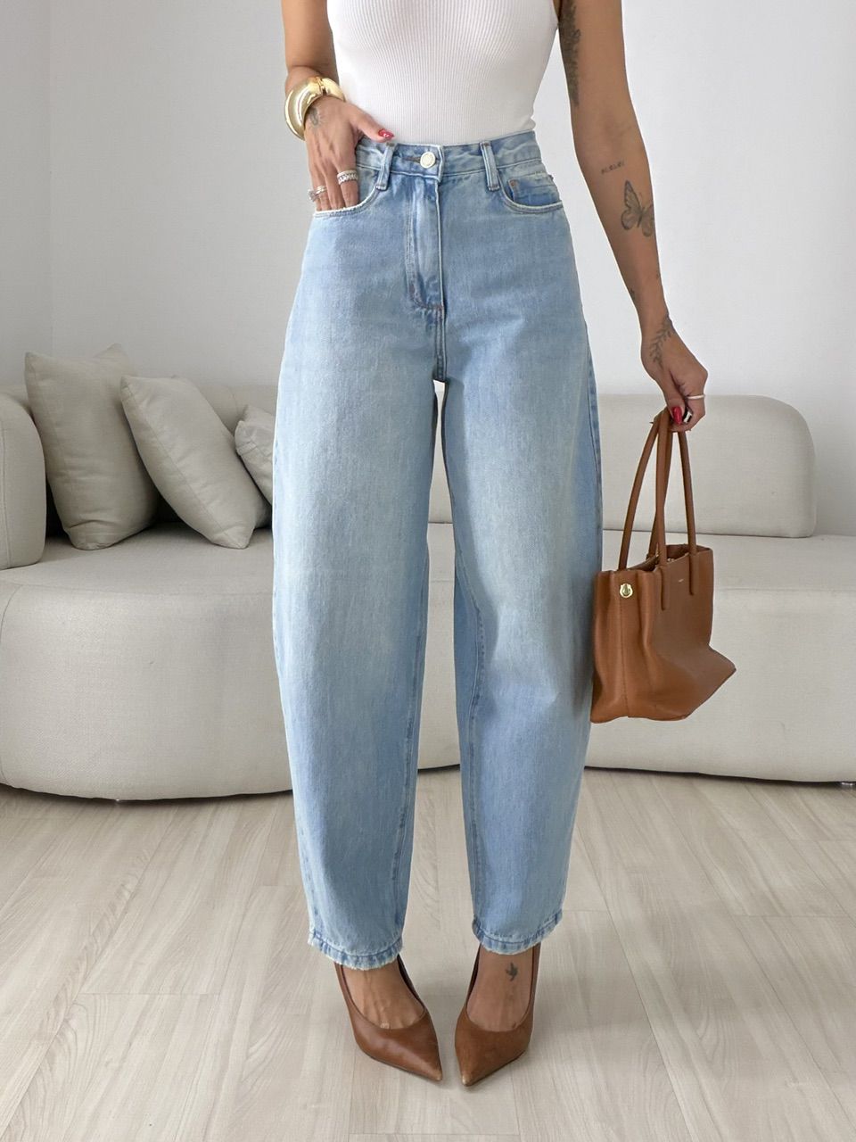CALÇA JÚLIA BALLOON JEANS CLARO - 0079840071 - CAROLLA FERRARO