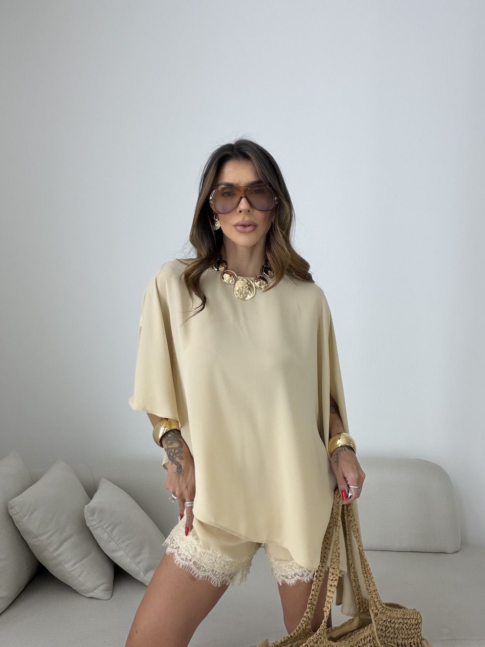 CONJUNTO MATILDA BLUSA ASSIMÉTRICA AREIA