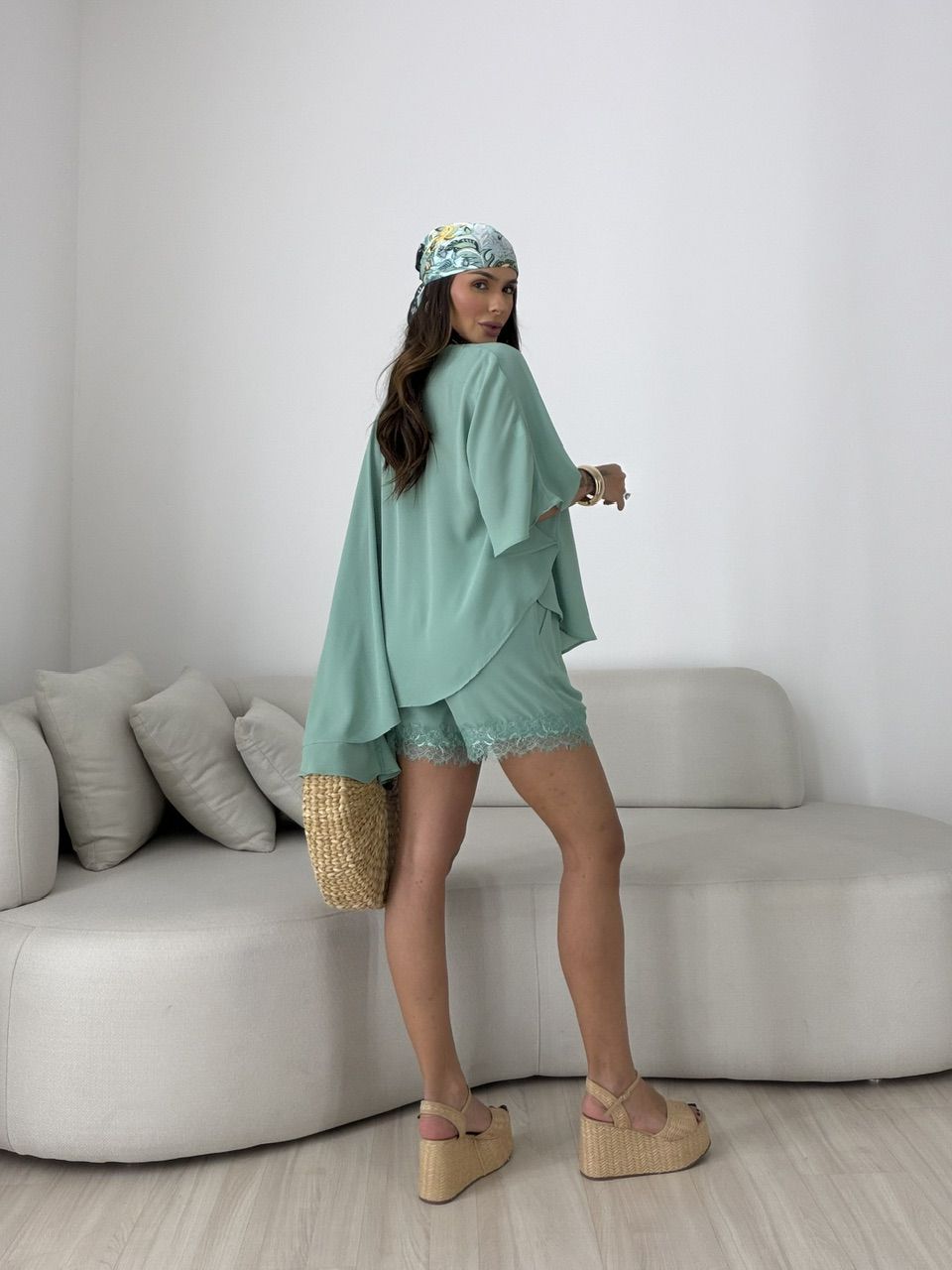 CONJUNTO MATILDA BLUSA ASSIMÉTRICA VERDE