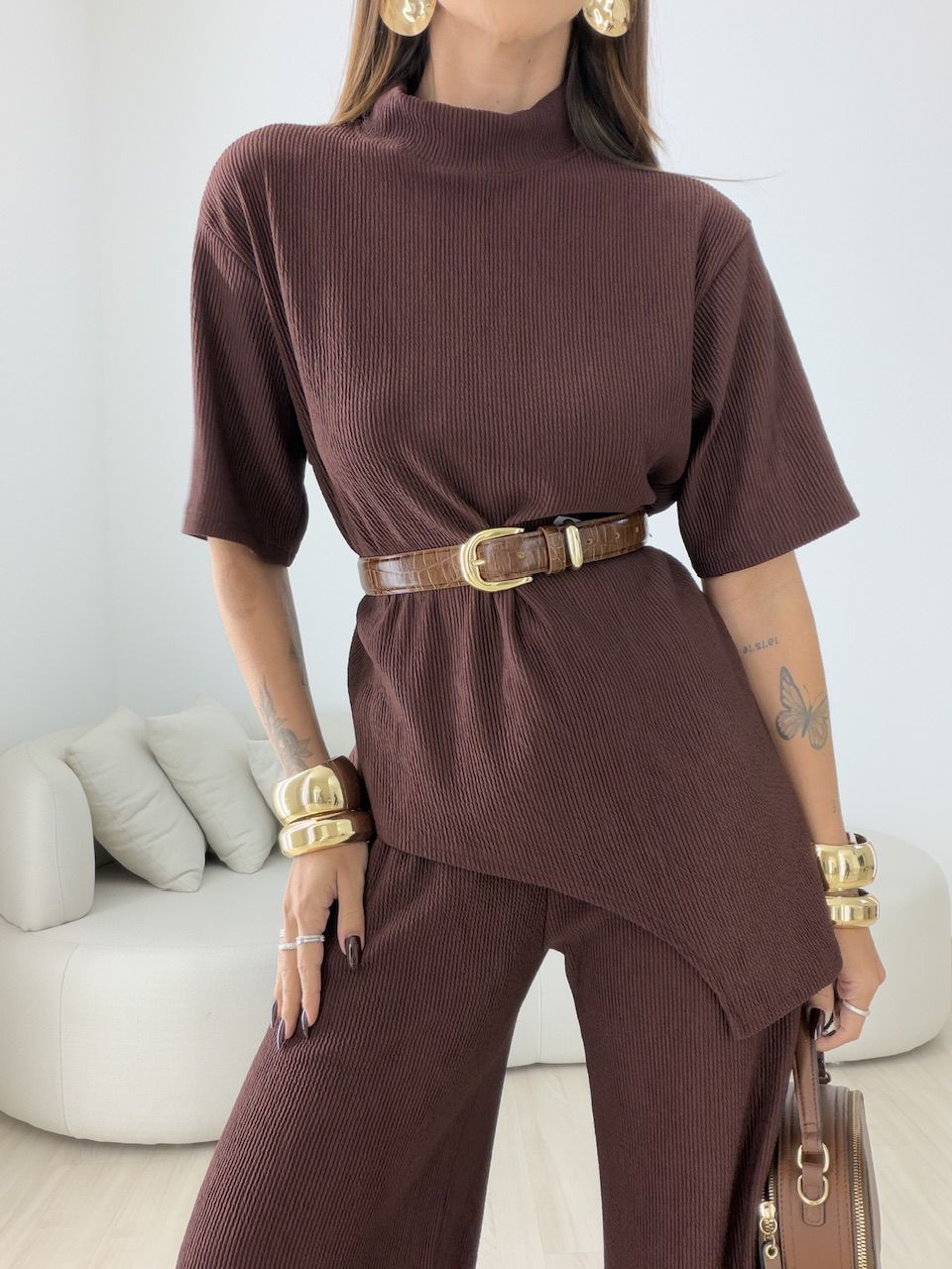 CONJUNTO ZOE ASSIMÉTRICO MARROM