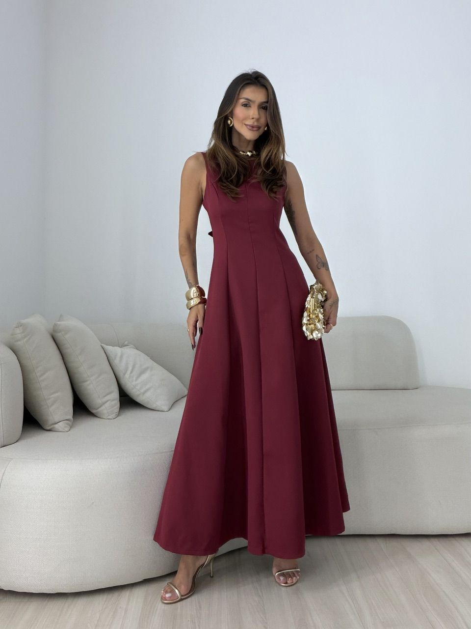 VESTIDO BIANCA LONGO VINHO