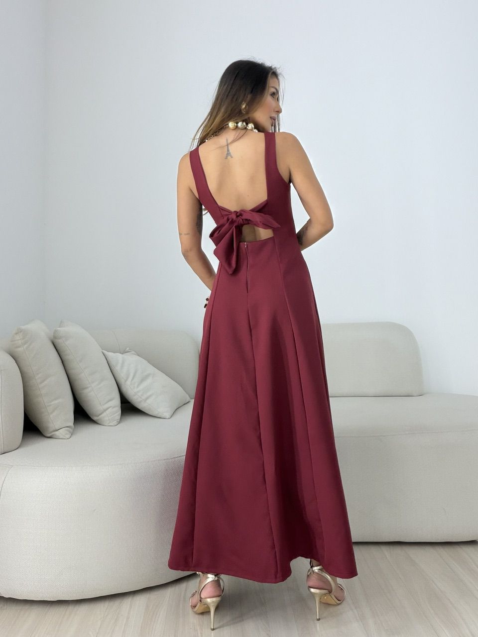 VESTIDO BIANCA LONGO VINHO