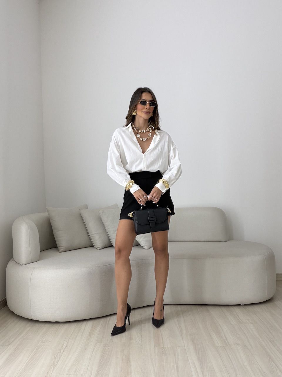 SHORT REBECA ALFAIATARIA PRETO