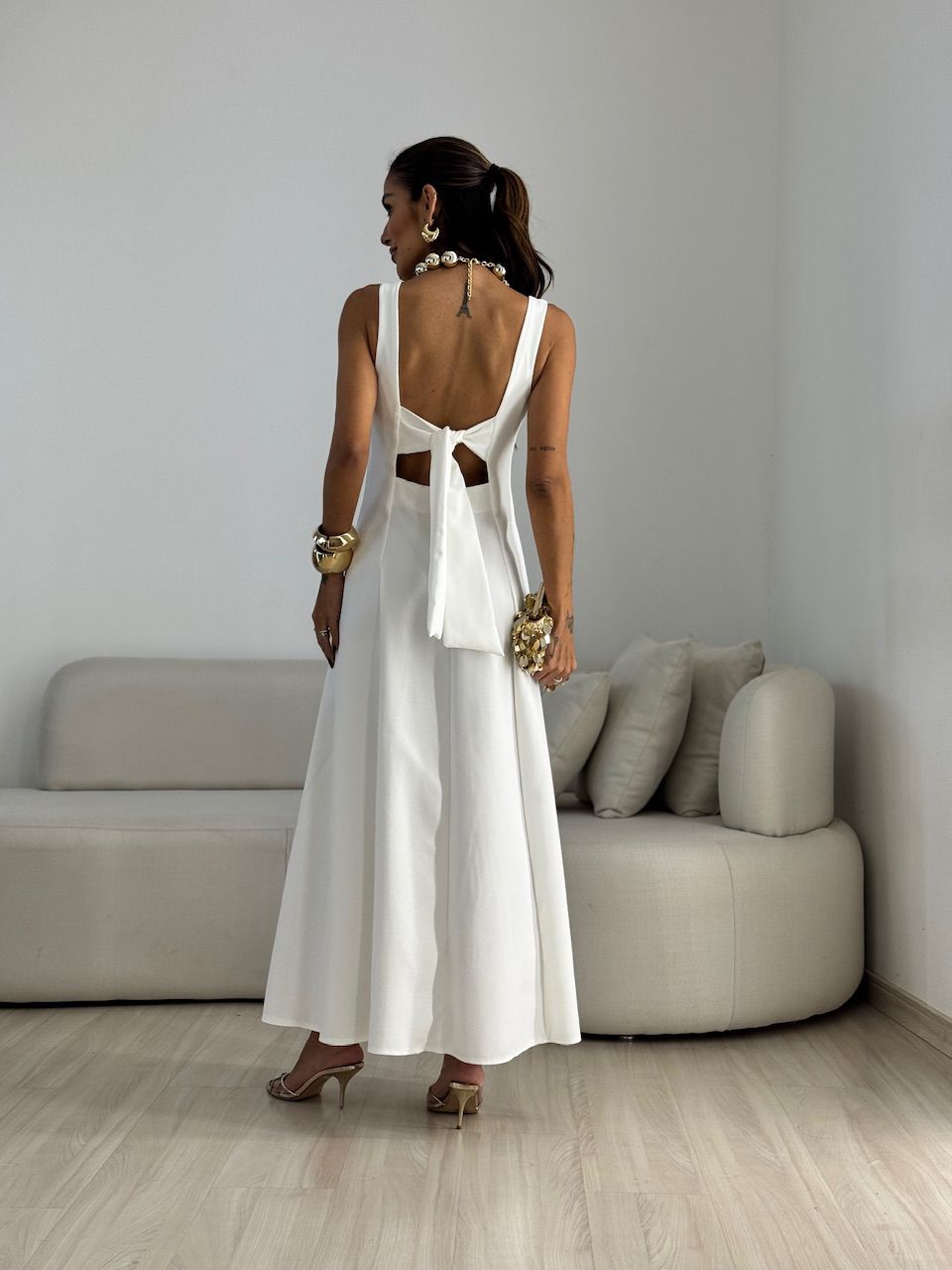 VESTIDO BEATRIZ LONGO OFF