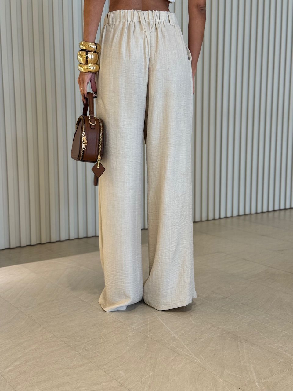 CALÇA HELENA PANTALONA AREIA