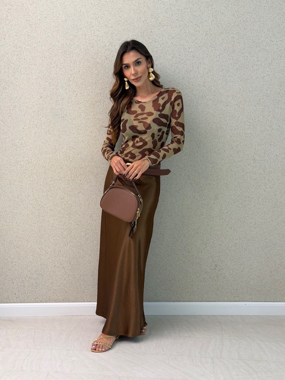 SAIA LORENA ACETINADA MARROM