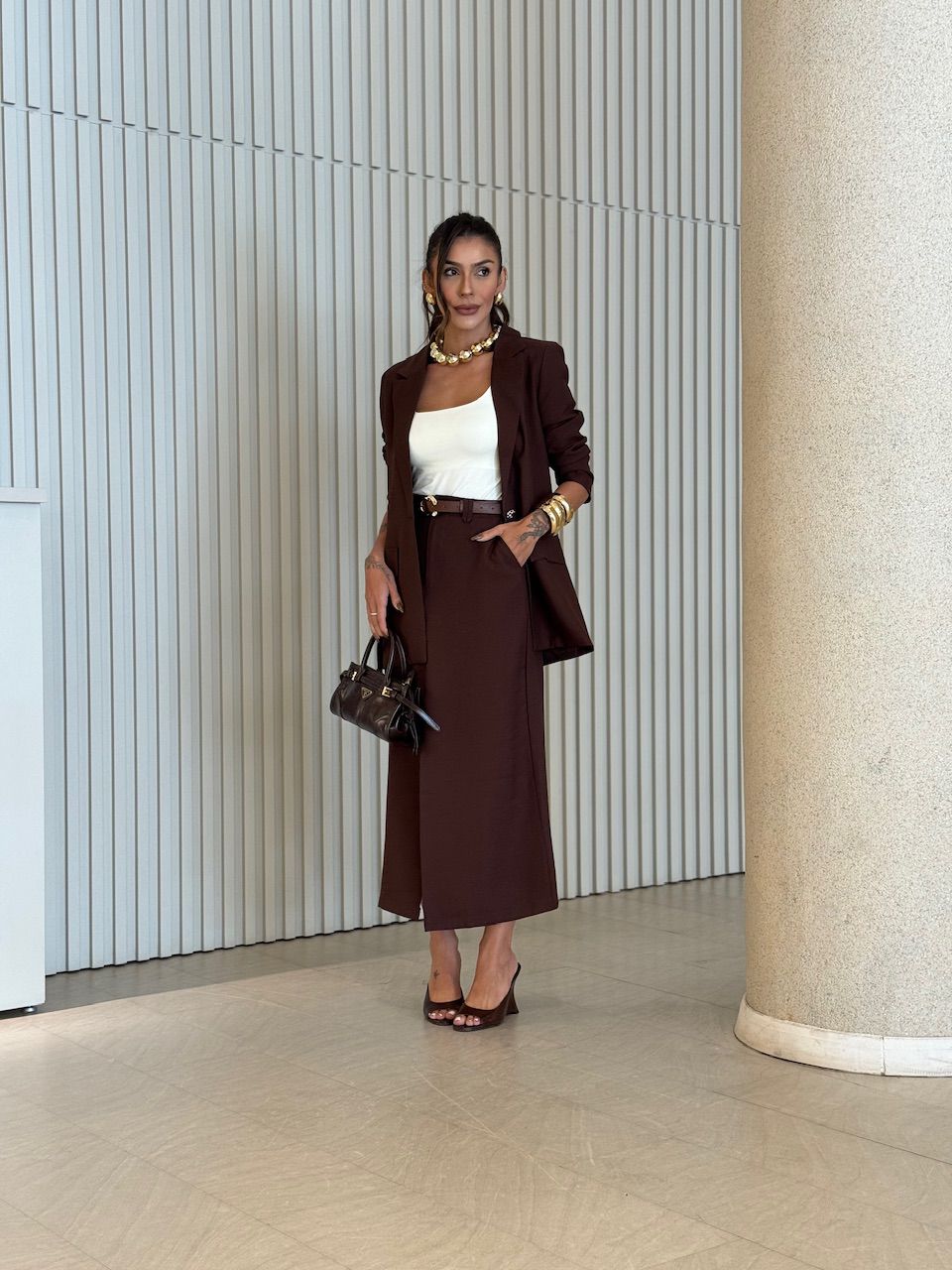 CONJUNTO RITA BLAZER CAFÉ - 0074960160 - CAROLLA FERRARO