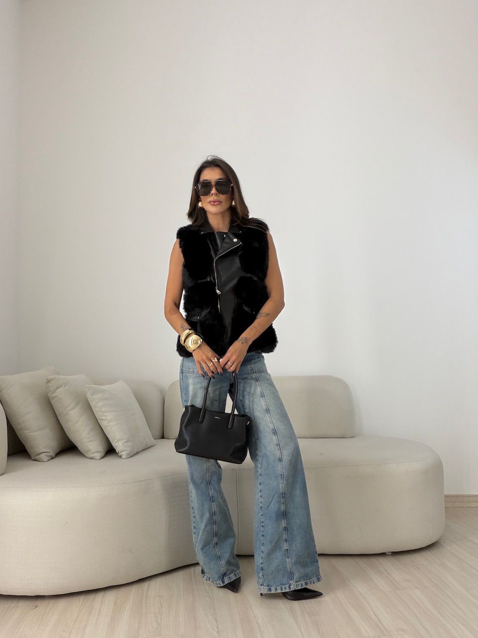 COLETE TAMIRES PELINHOS PRETO