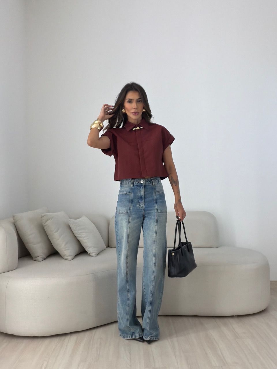 CROPPED CORA BOTÕES VINHO