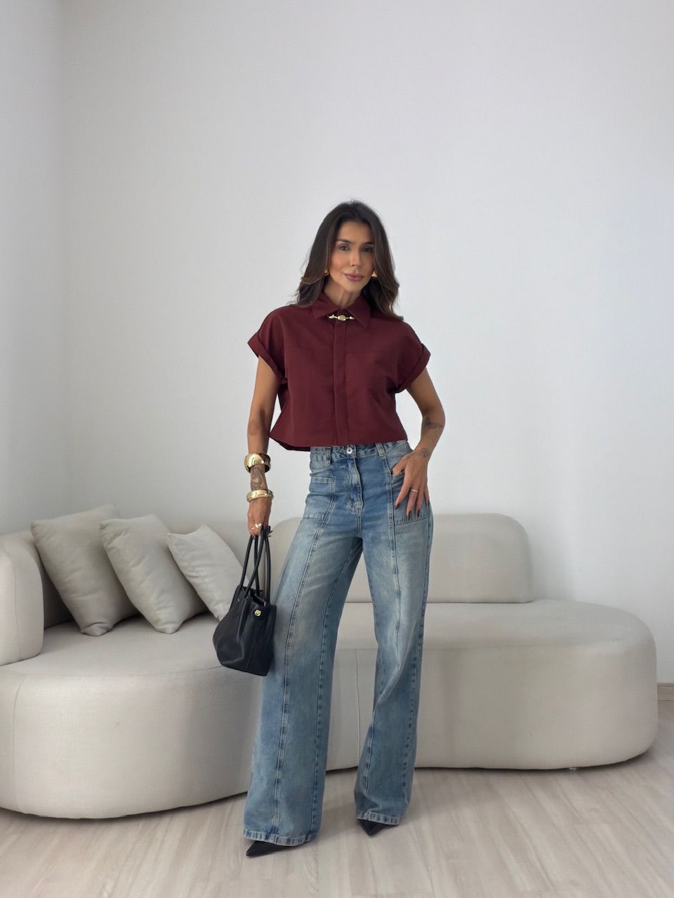 CROPPED CORA BOTÕES VINHO