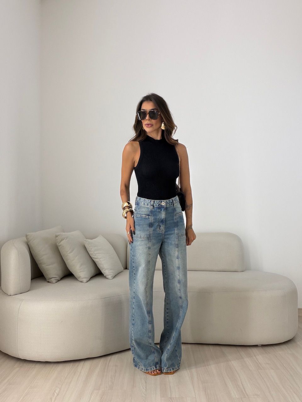 BLUSA LÍGIA CAVADA PRETO
