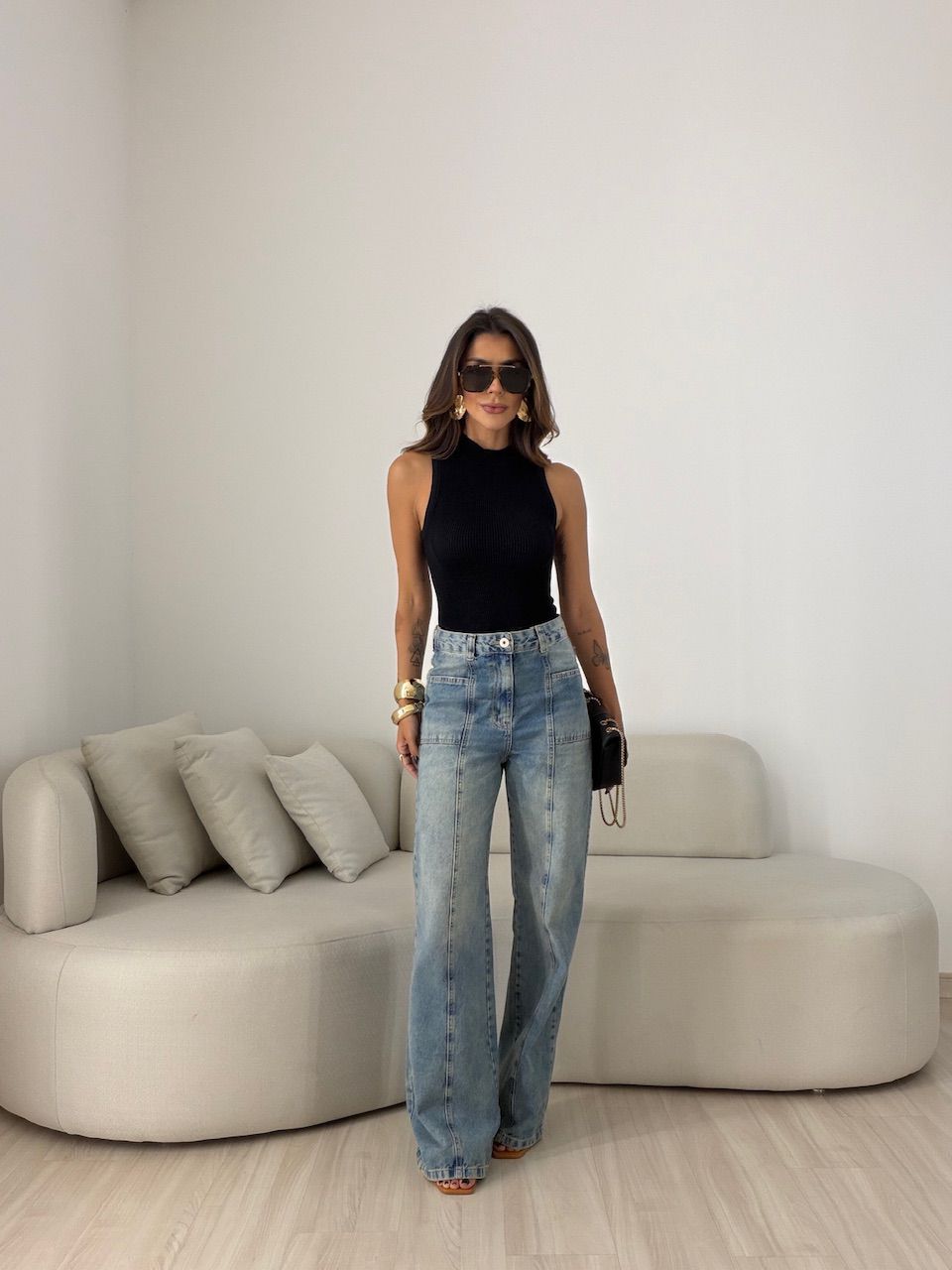 BLUSA LÍGIA CAVADA PRETO