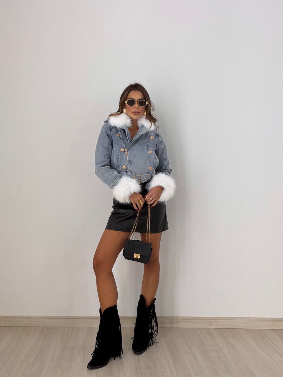 JAQUETA GIOVANA PELINHOS JEANS ESCURO