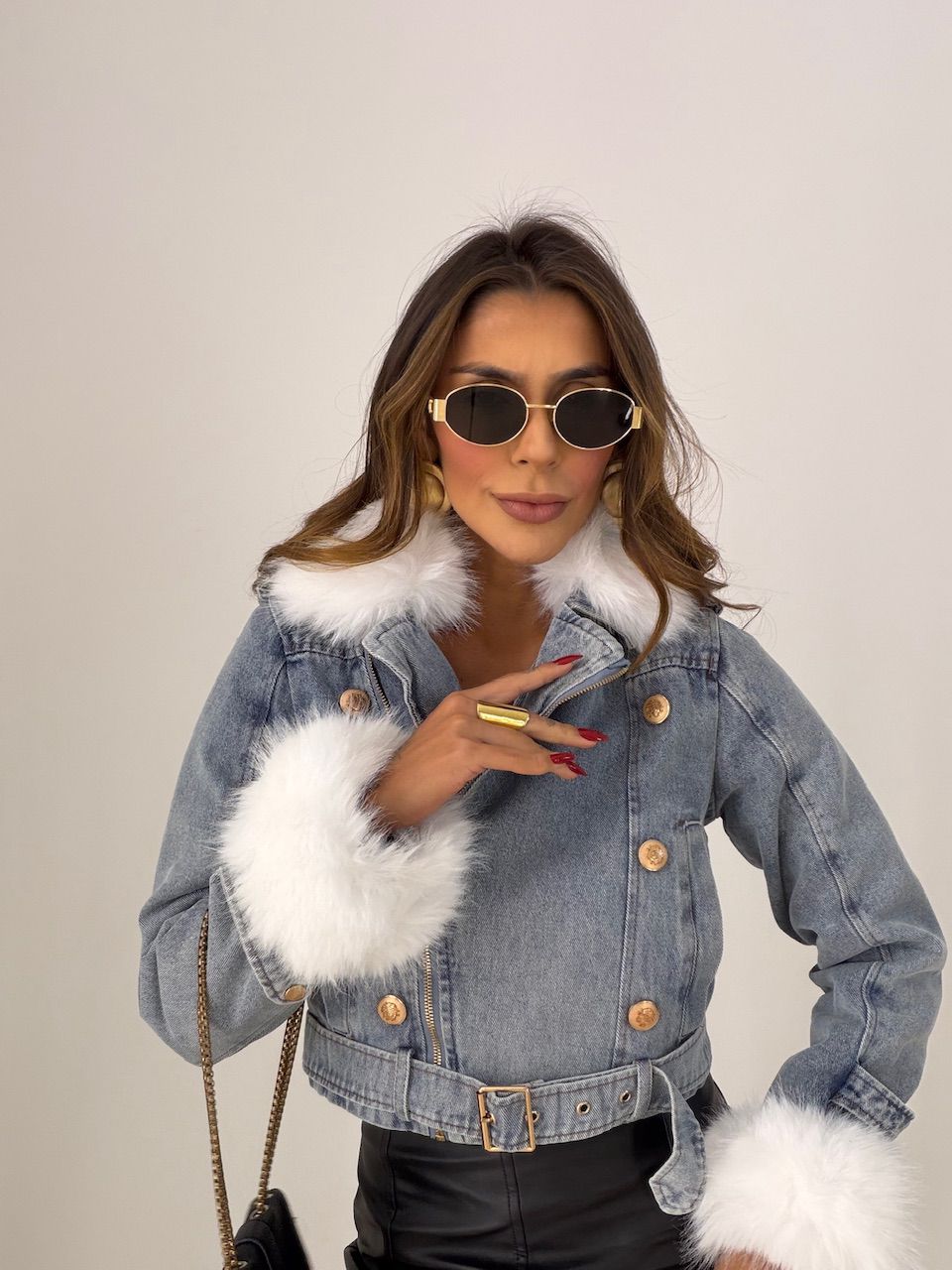 JAQUETA GIOVANA PELINHOS JEANS ESCURO