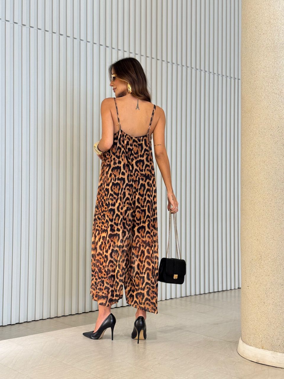 MACACÃO PENÉLOPE TULE ANIMAL PRINT