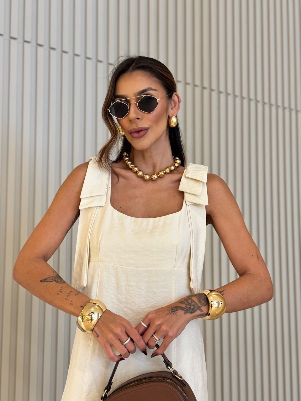 VESTIDO JULLY CURTO AREIA