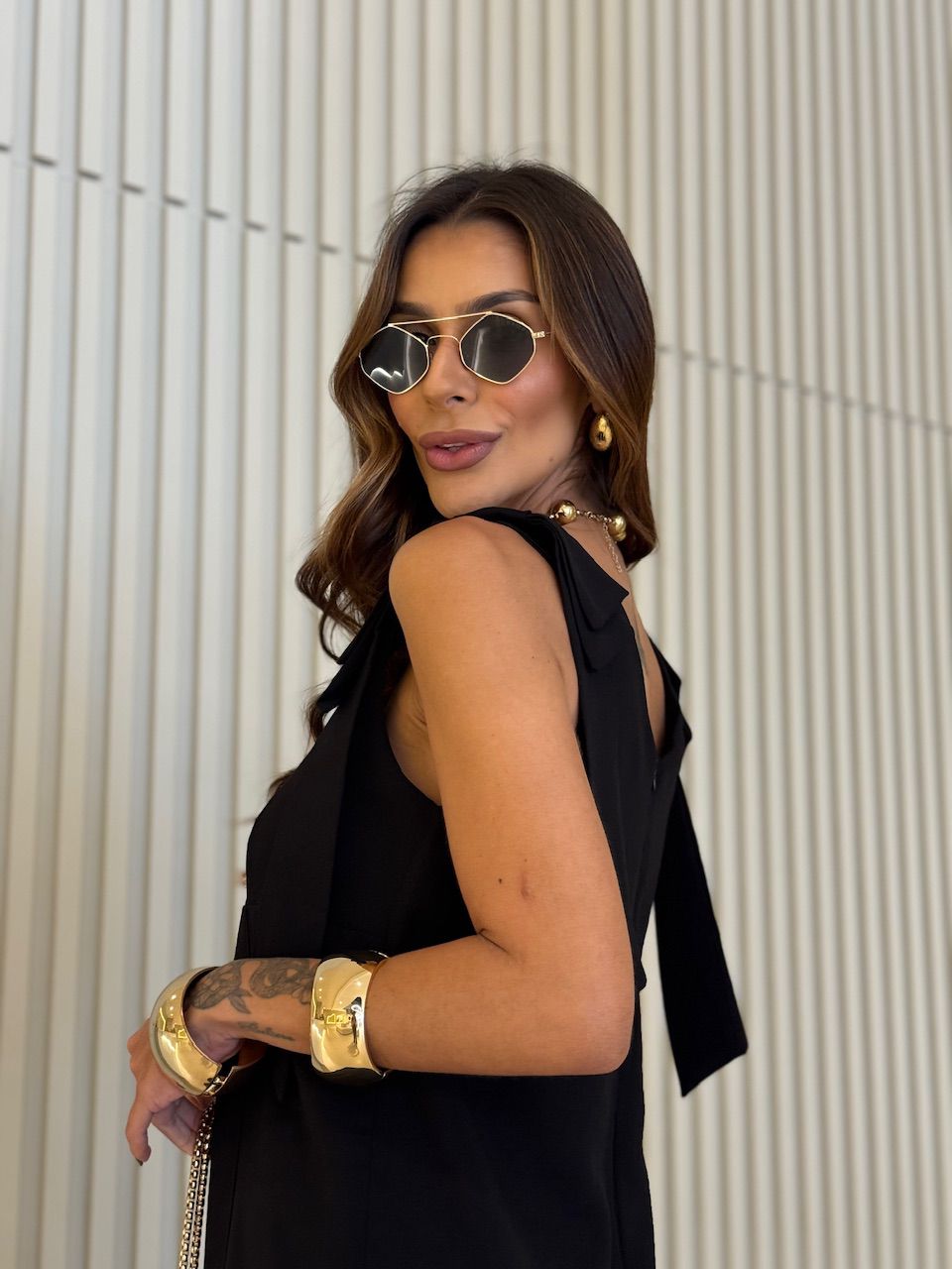 VESTIDO JULLY CURTO PRETO