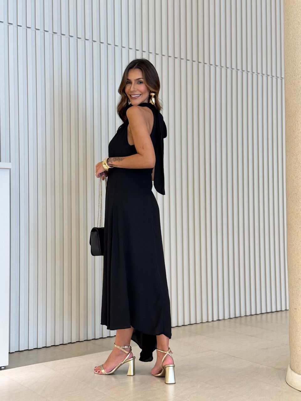 VESTIDO NANDA GOLA PRETO