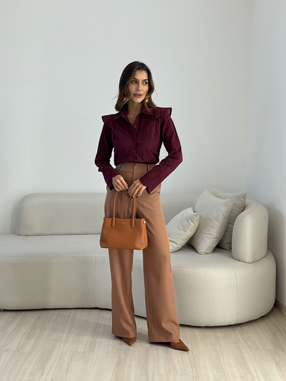 CAMISA CAMILA BORDADA VINHO