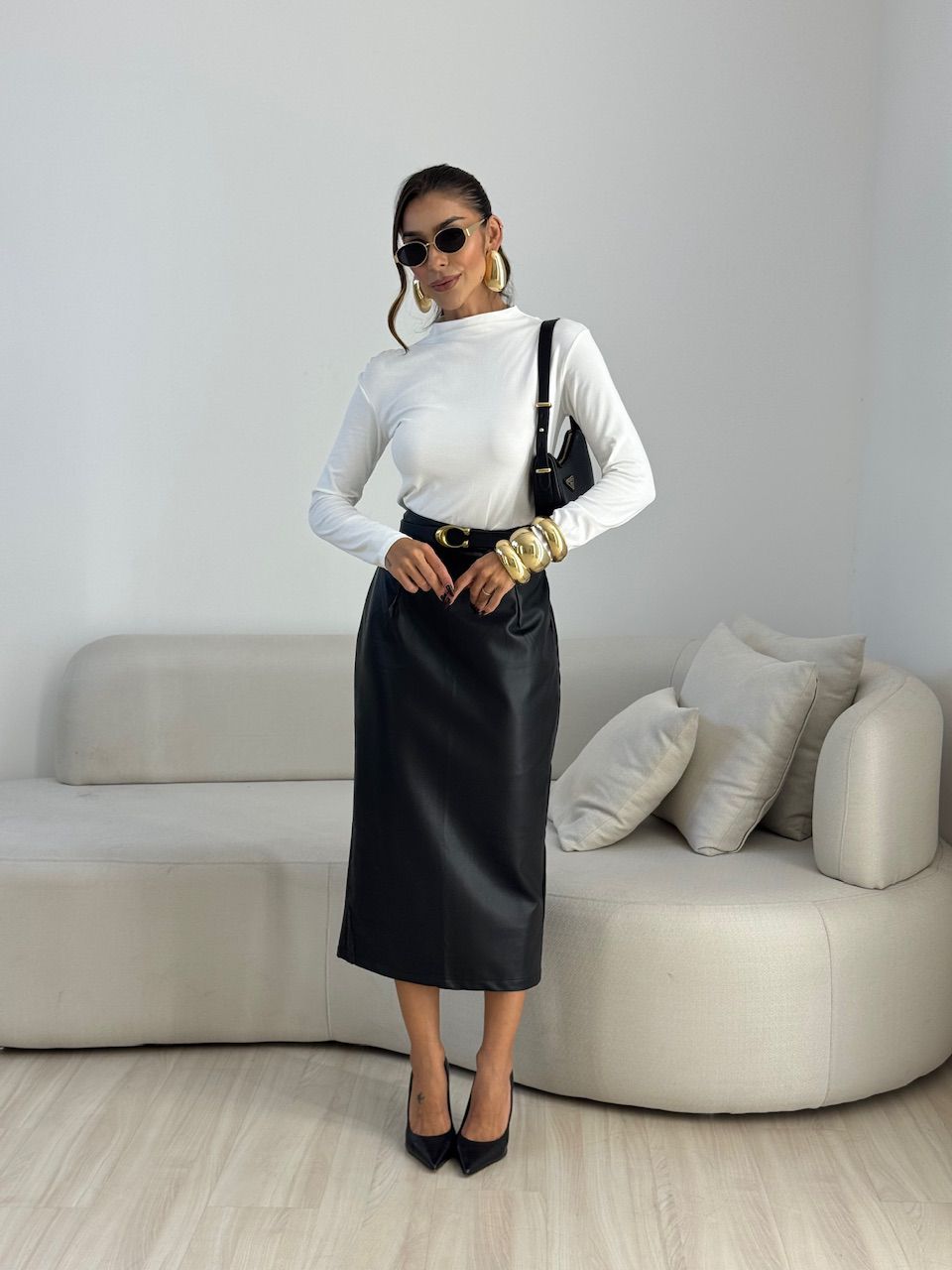 SAIA ESTER COURO FAKE PRETA