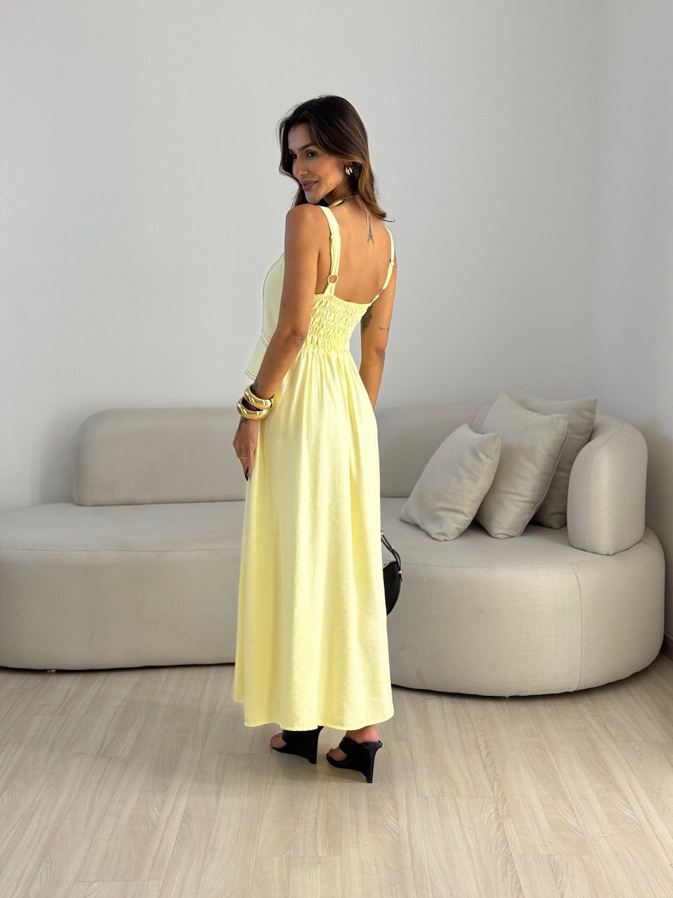 VESTIDO BELLA PESPONTO AMARELO