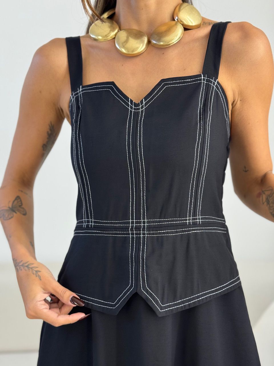 VESTIDO BELLA PESPONTO PRETO