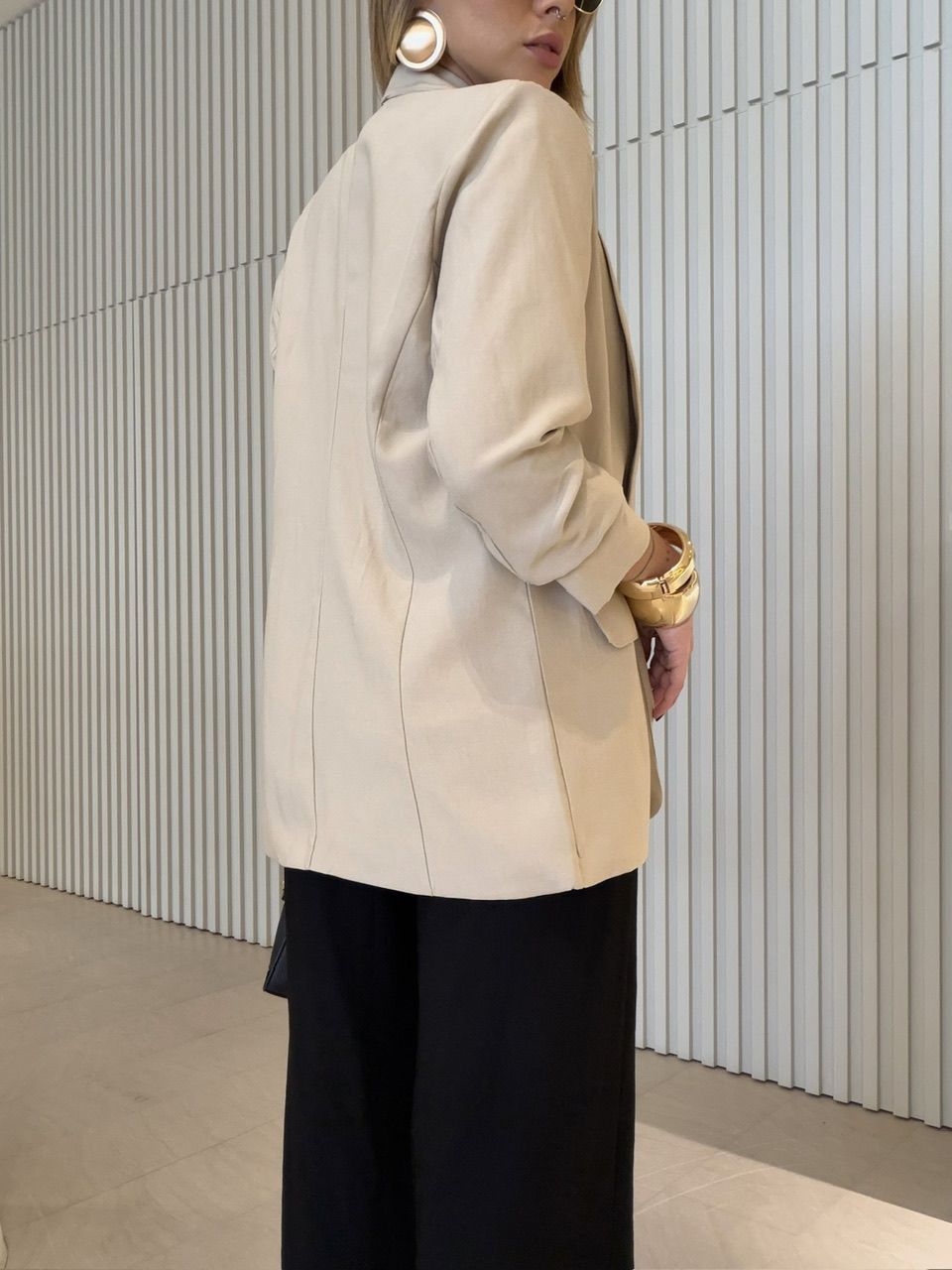 BLAZER EDUARDA MANGA DRAPEADA AREIA