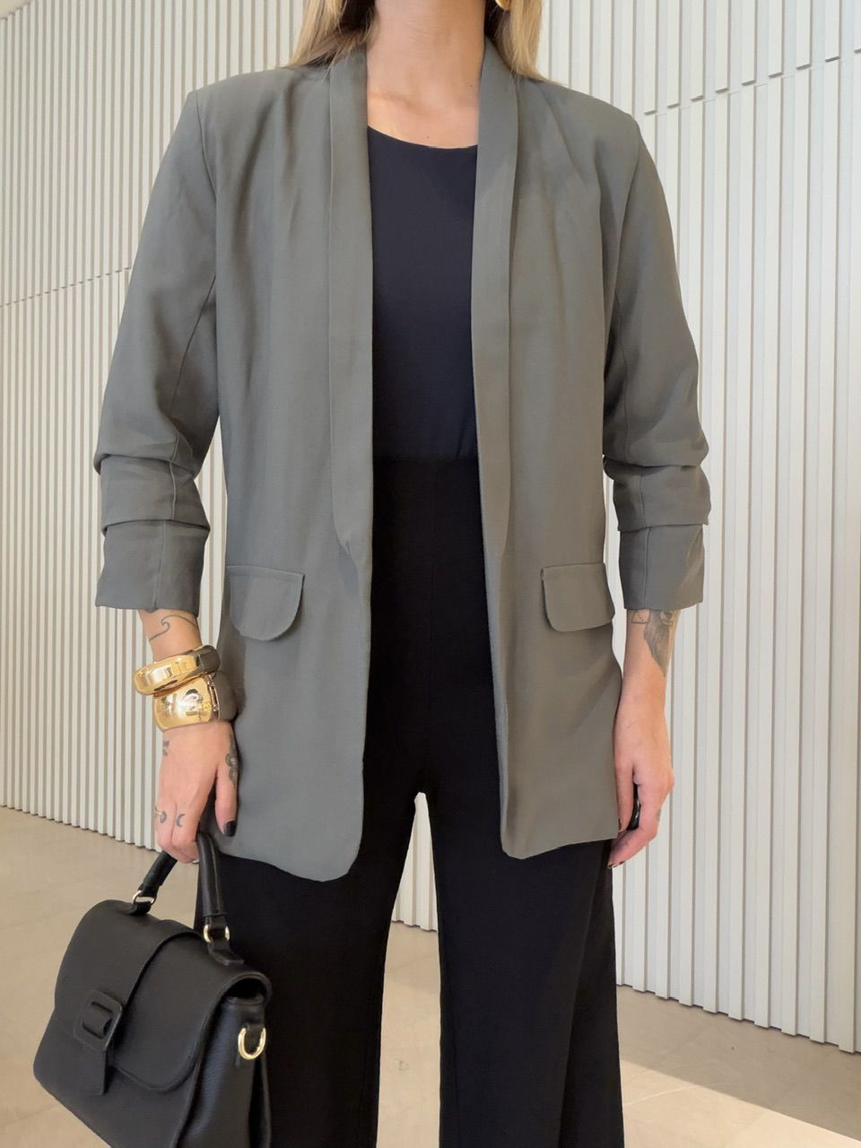 BLAZER EDUARDA MANGA DRAPEADA VERDE - 0075080014 - CAROLLA FERRARO