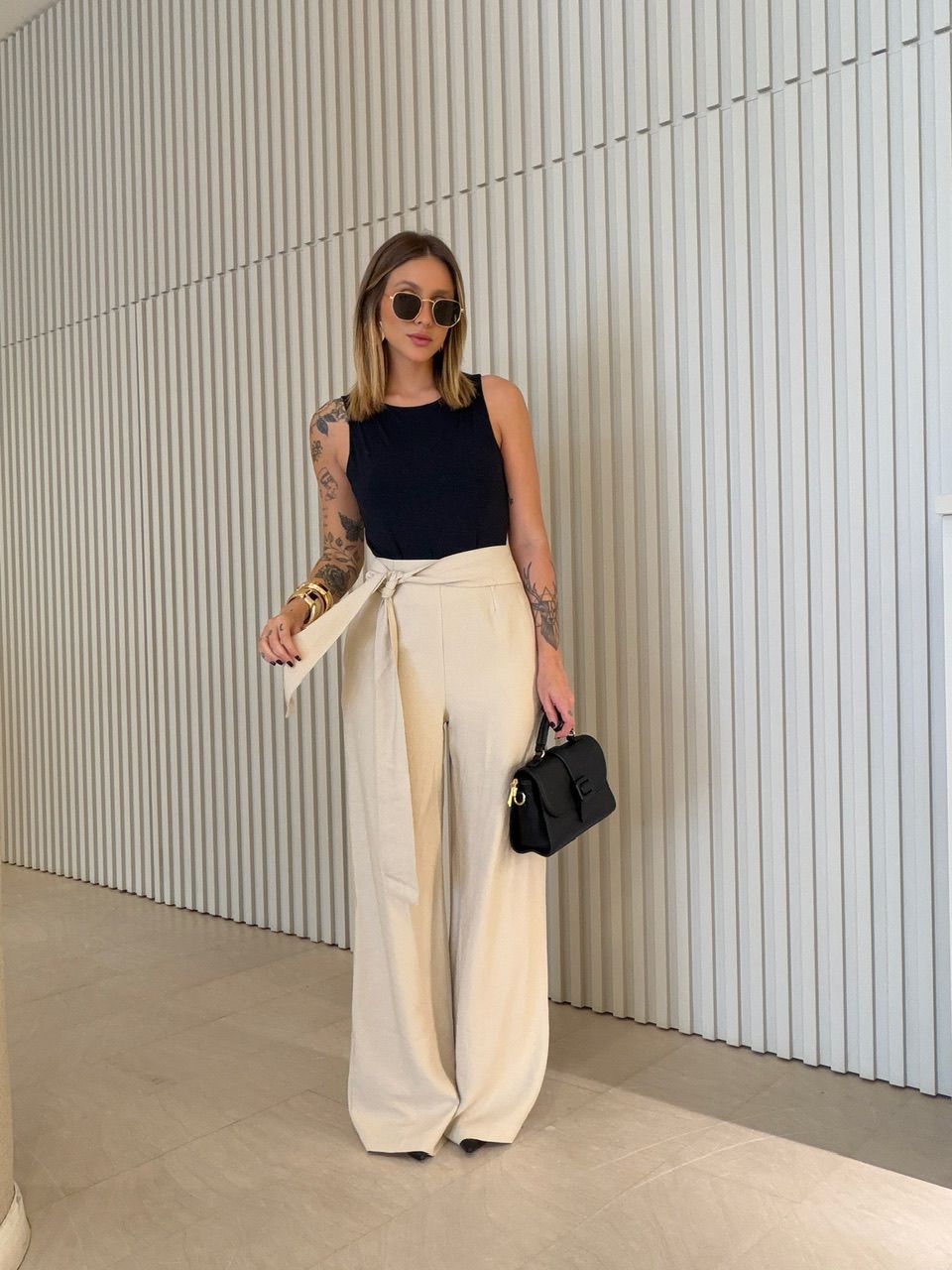 CALÇA KARINE AMARRAÇÃO AREIA