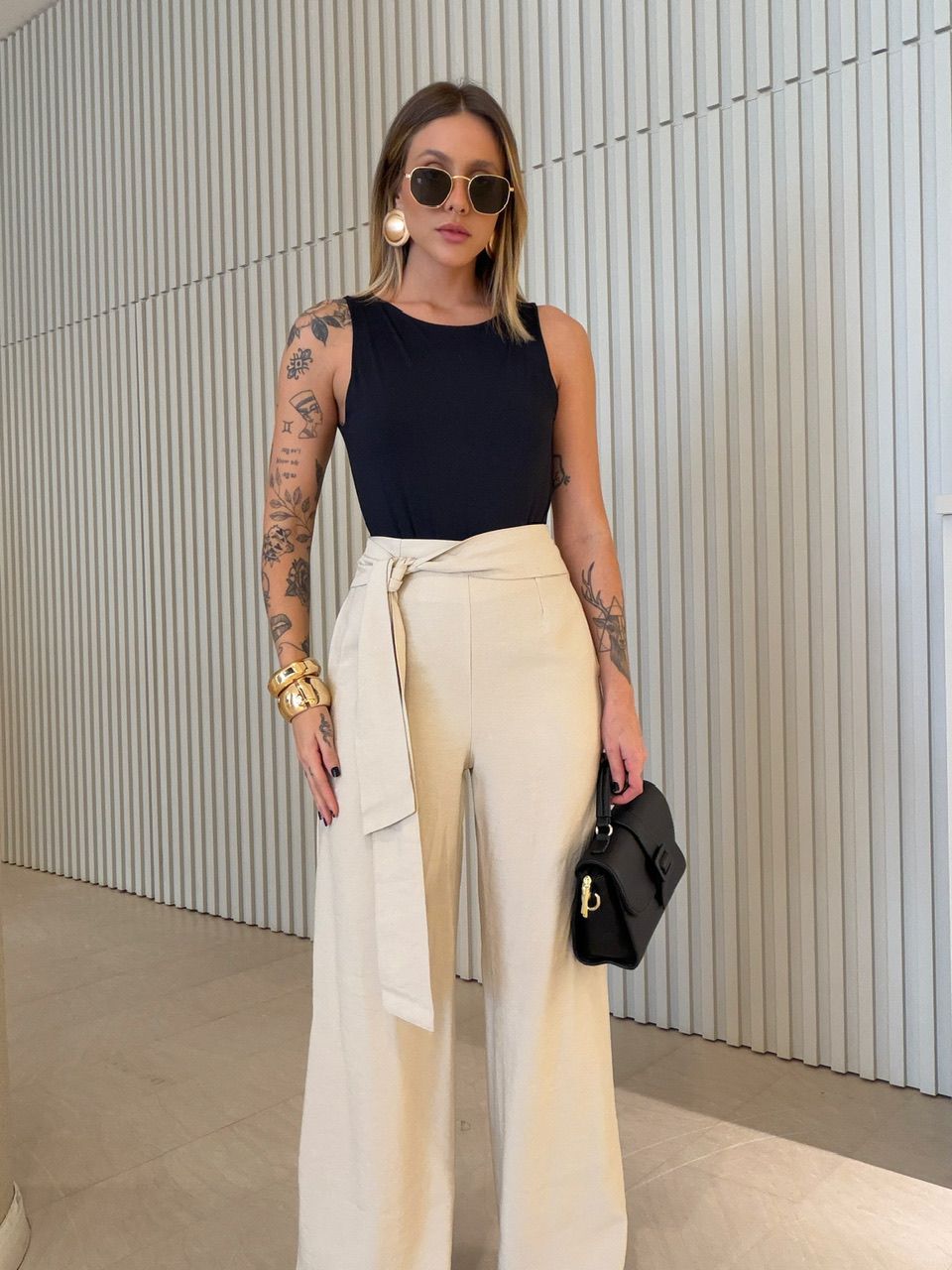 CALÇA KARINE AMARRAÇÃO AREIA