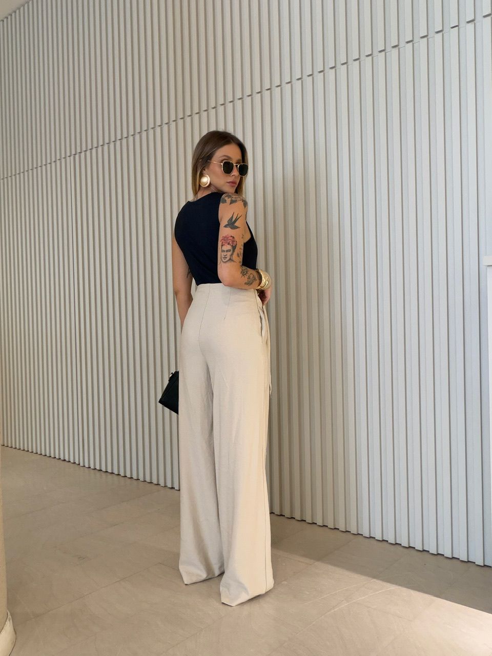 CALÇA KARINE AMARRAÇÃO AREIA