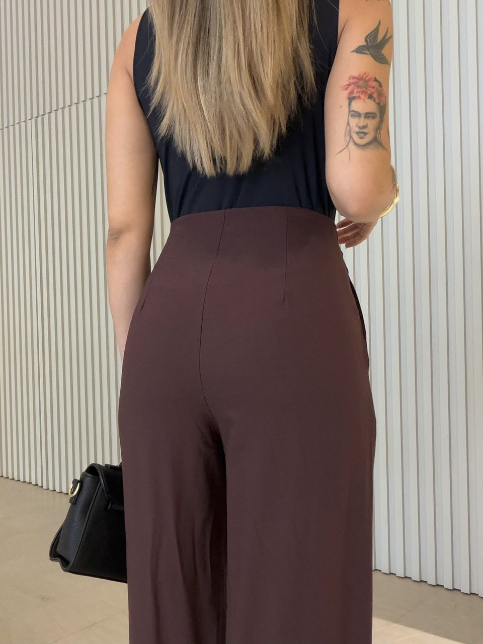 CALÇA KARINE AMARRAÇÃO CAFÉ
