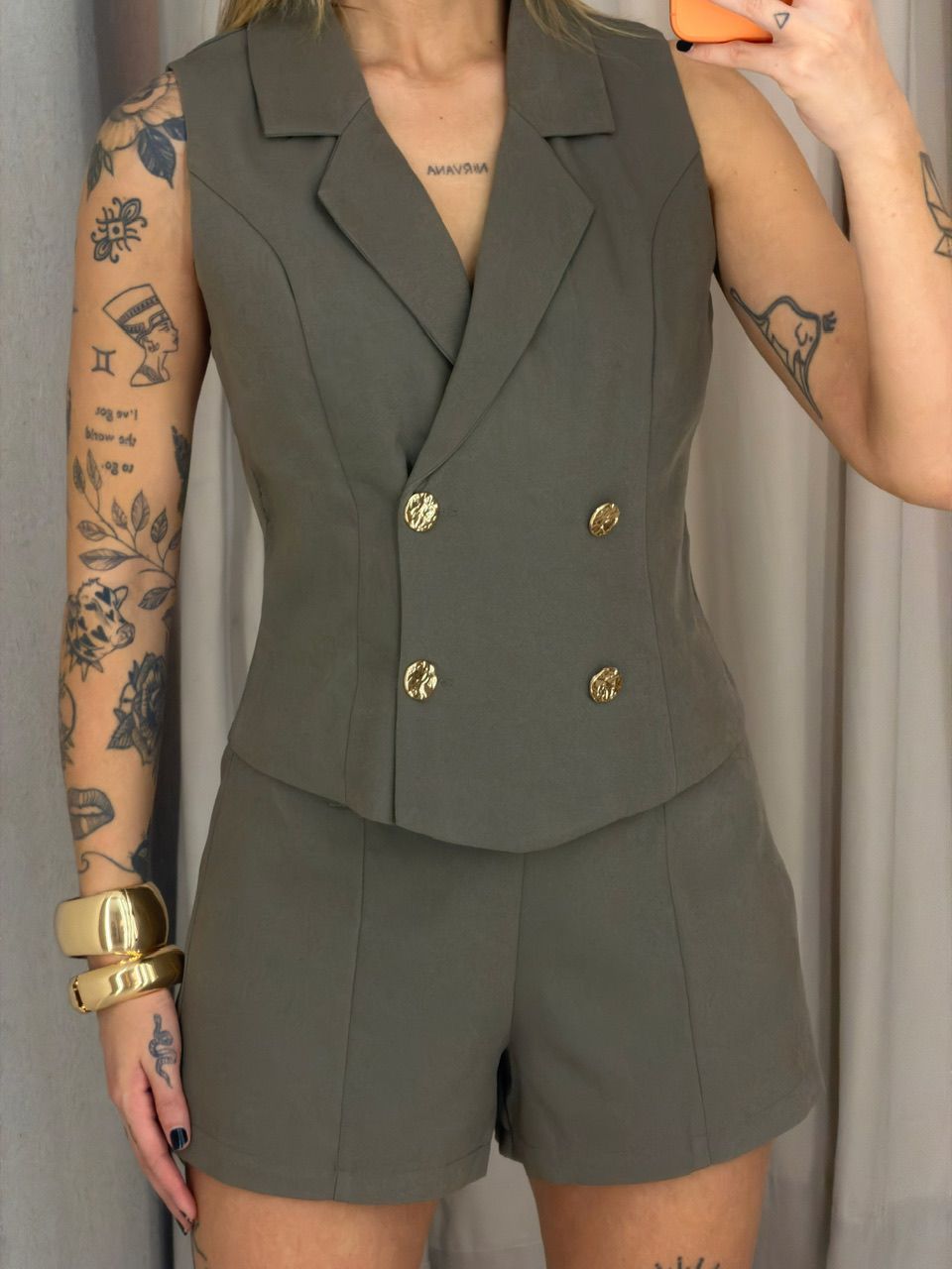 CONJUNTO MÔNICA SHORT CAQUI