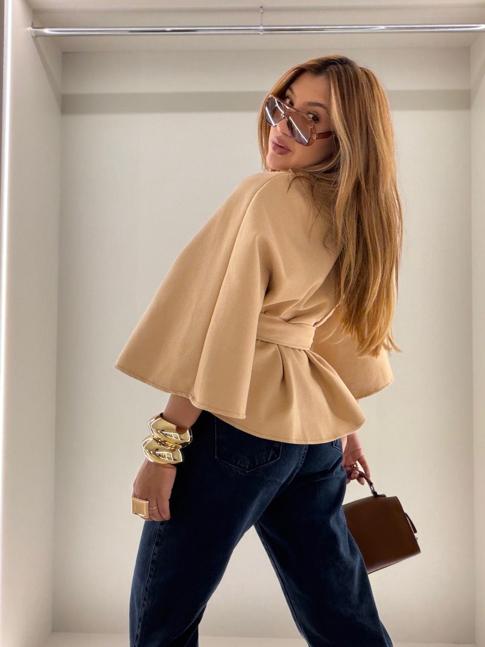 PONCHO PALOMA FAIXA AREIA