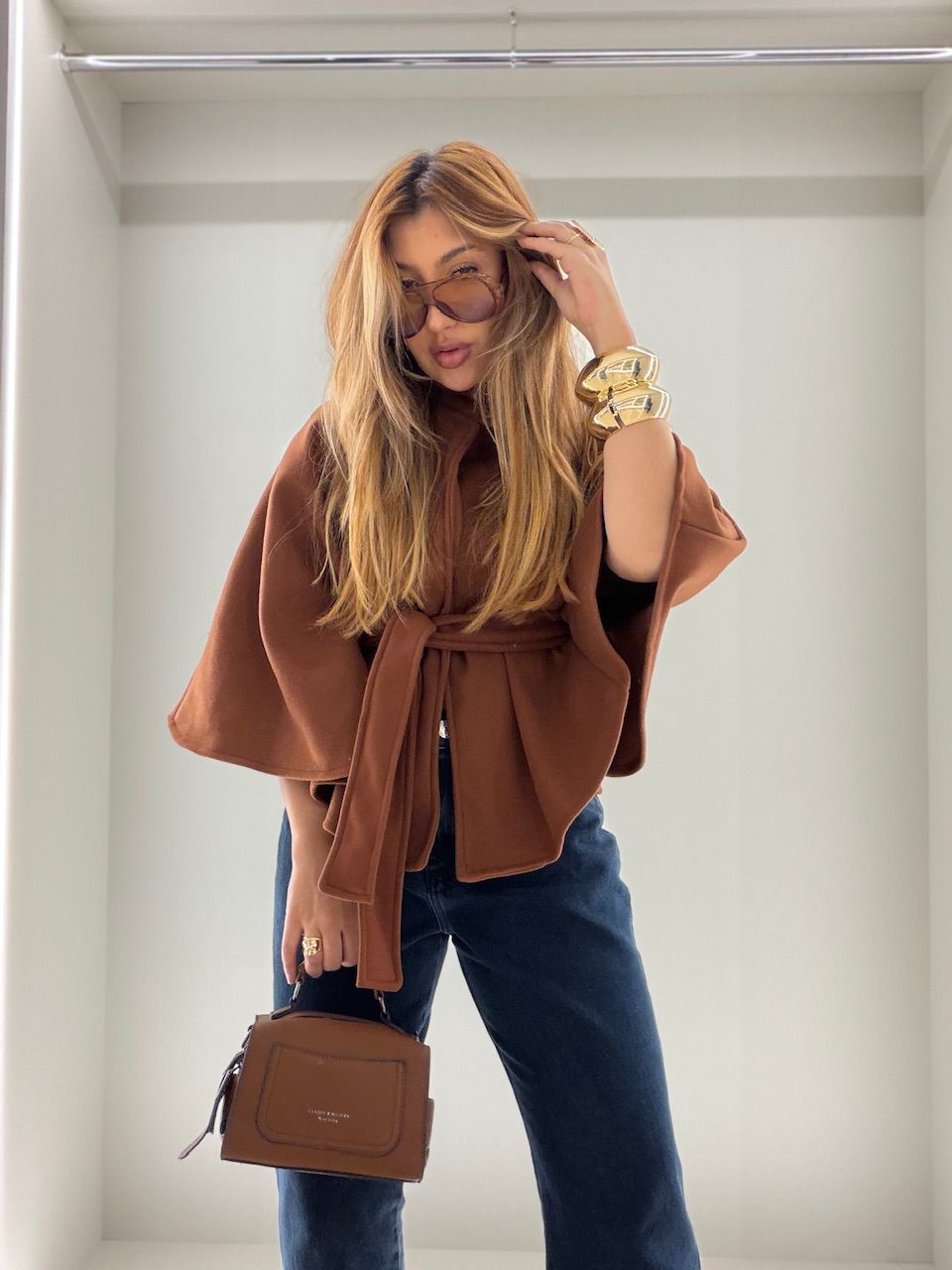 PONCHO PALOMA FAIXA CARAMELO