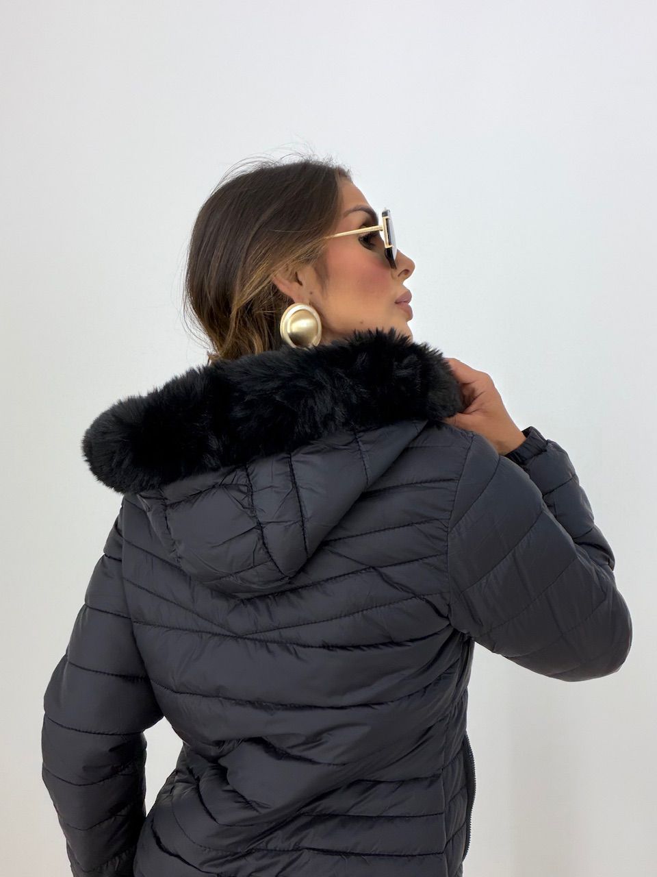 PUFFER LETICIA CAPUZ PRETA